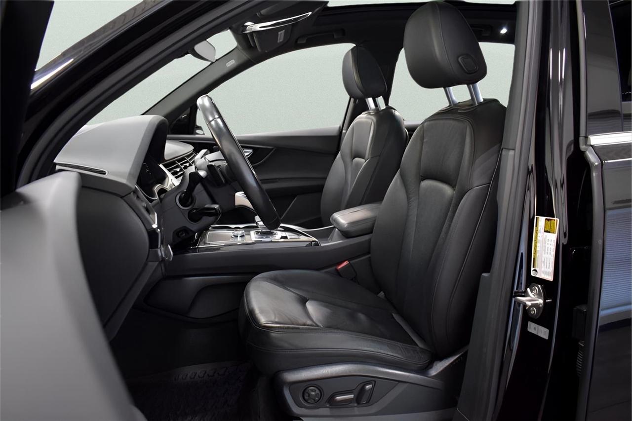 Audi Q7  2017