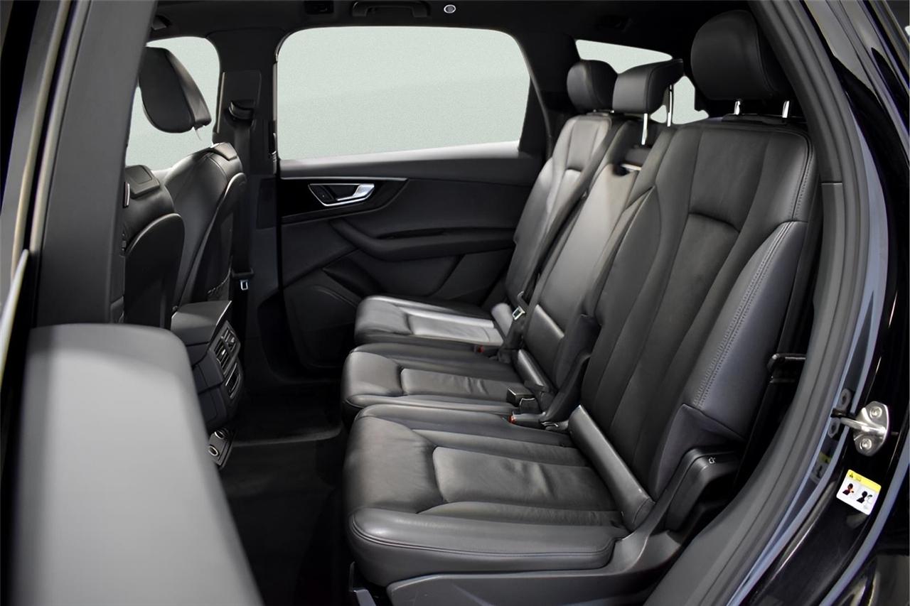 Audi Q7  2017