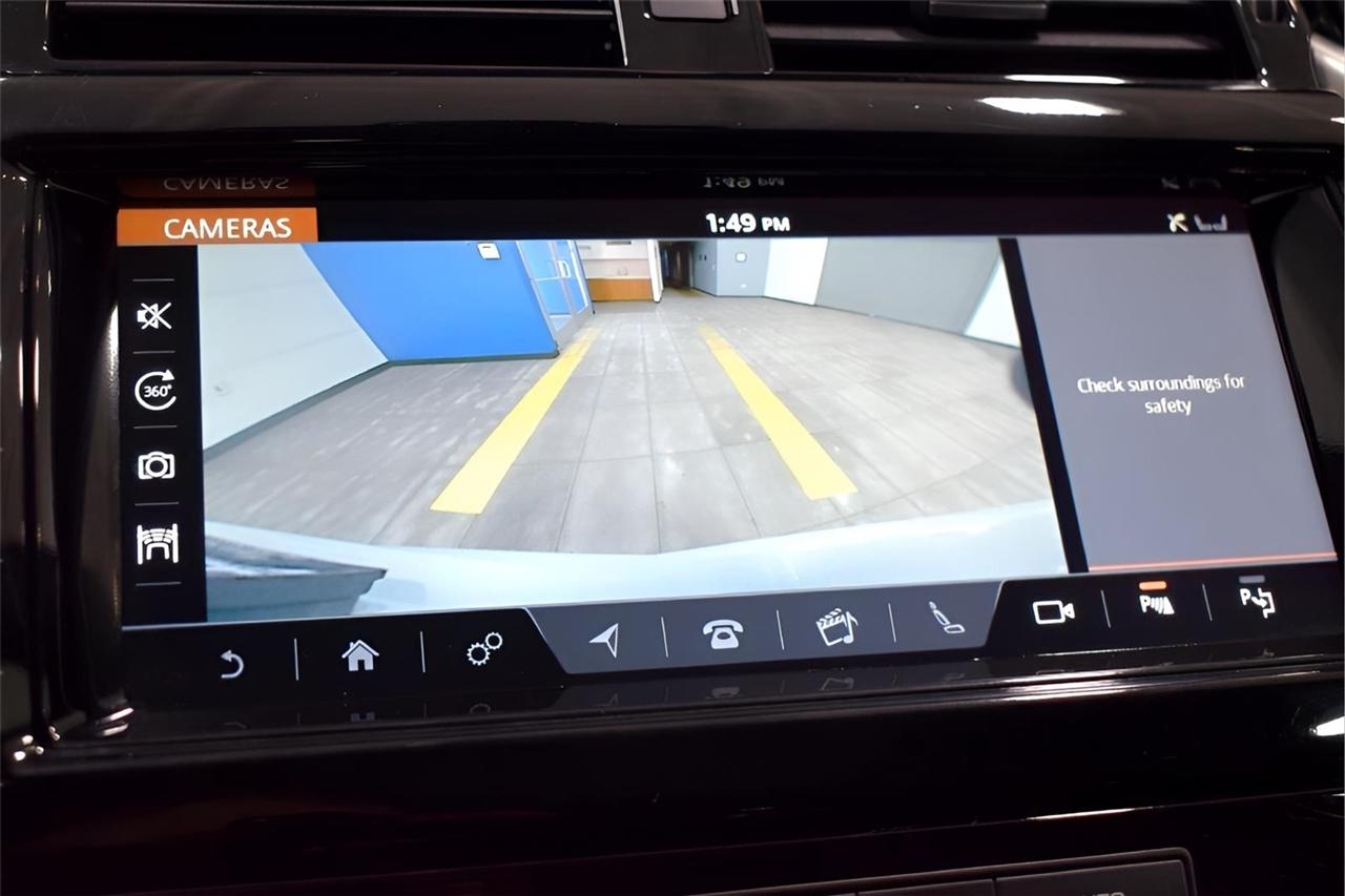 Land Rover Discovery  2017