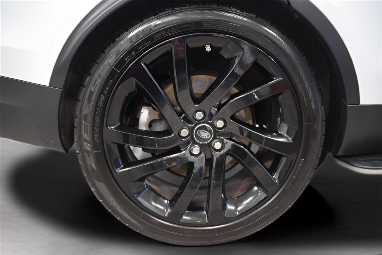 Land Rover Discovery  2017