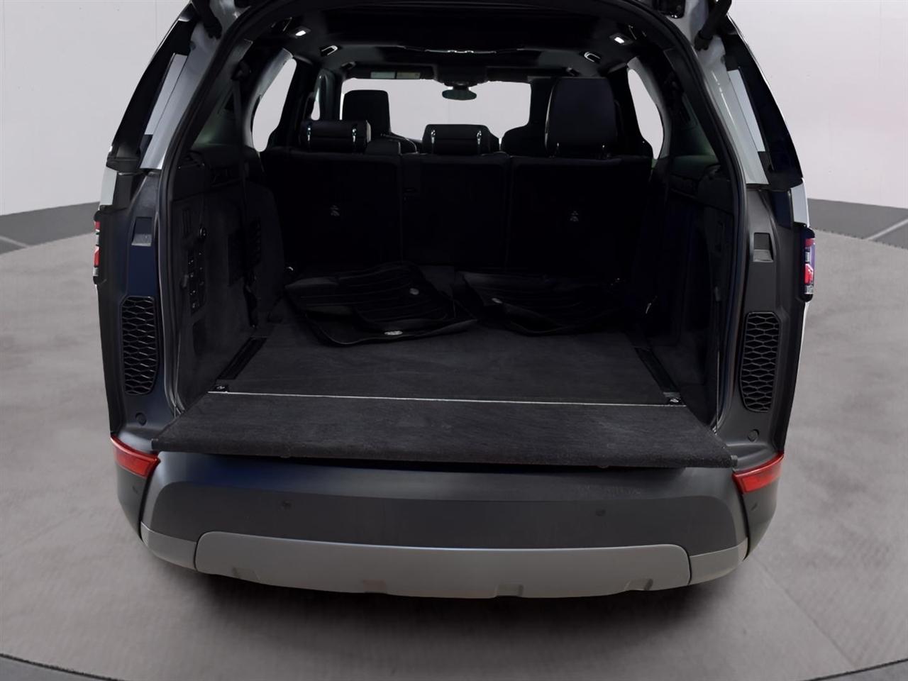 Land Rover Discovery  2017