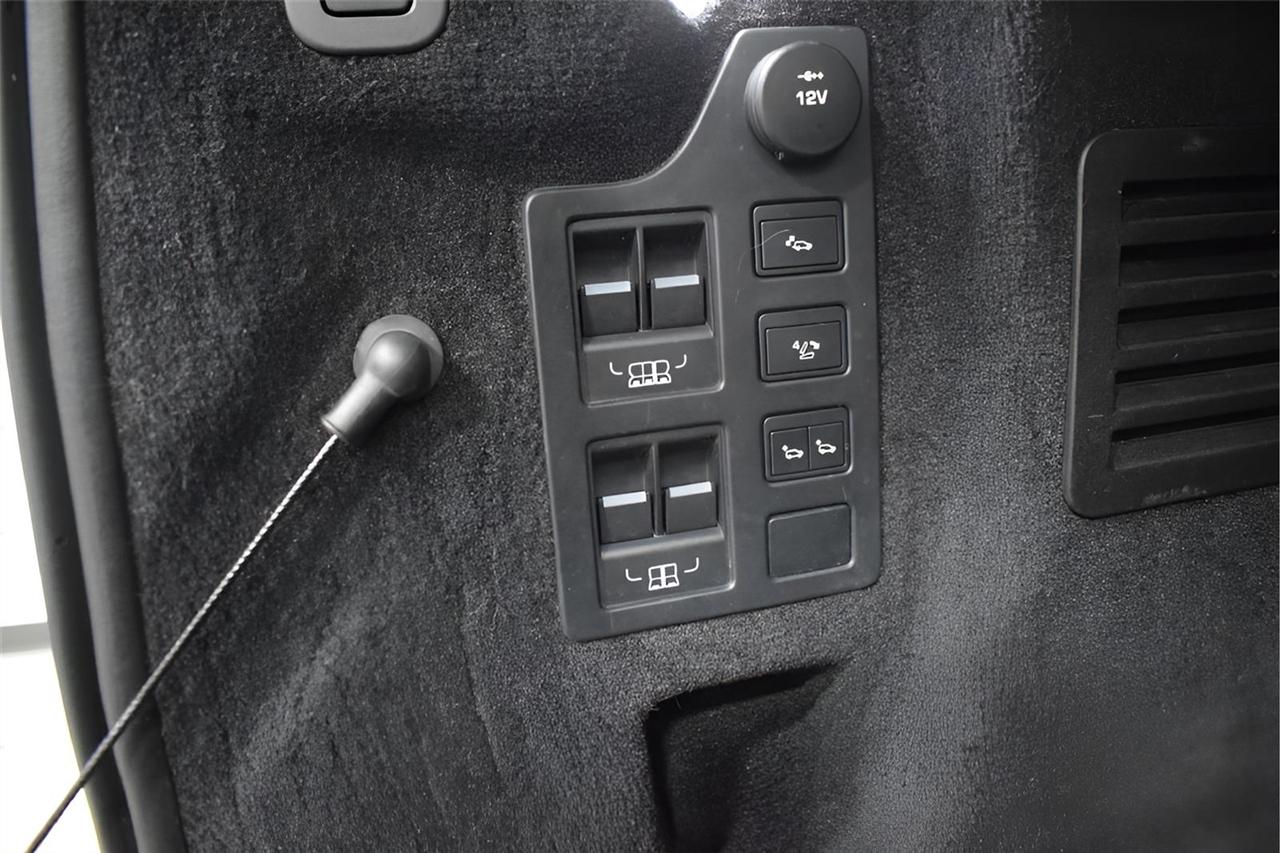 Land Rover Discovery  2017