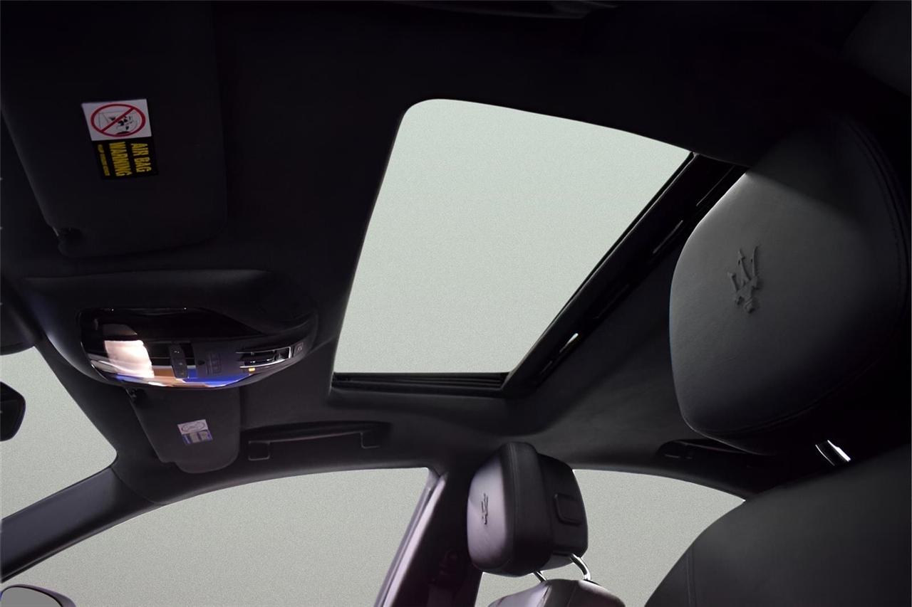 Maserati Ghibli  2019