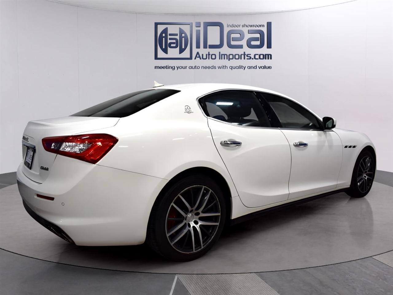 Maserati Ghibli  2019