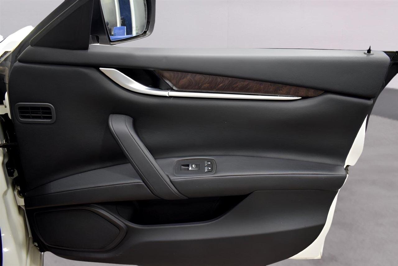 Maserati Ghibli Base 2014
