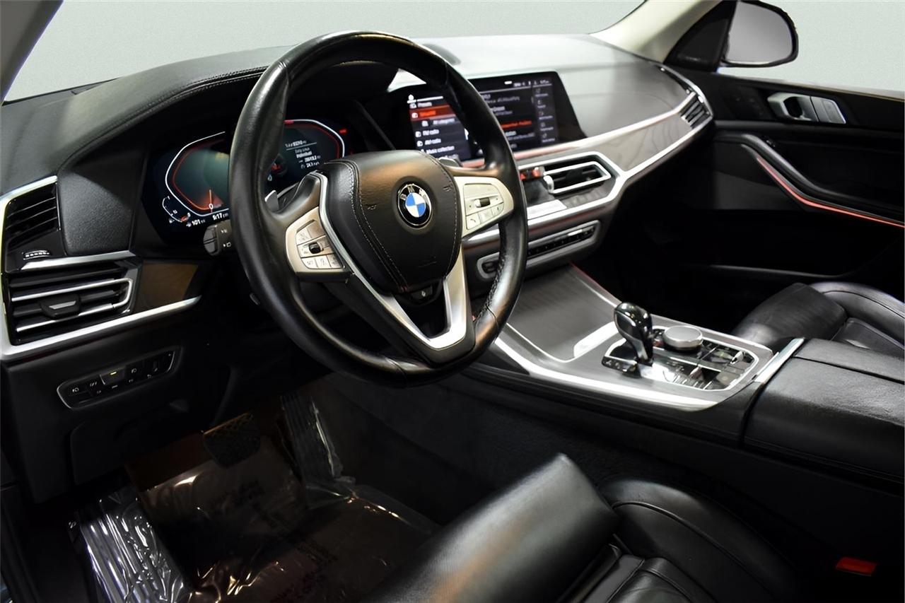 BMW X7  2020