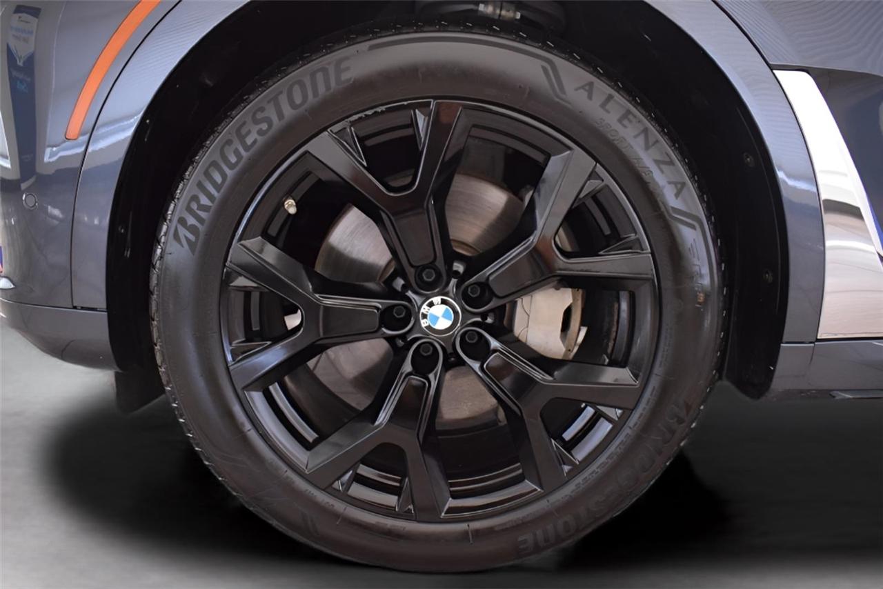 BMW X7  2020
