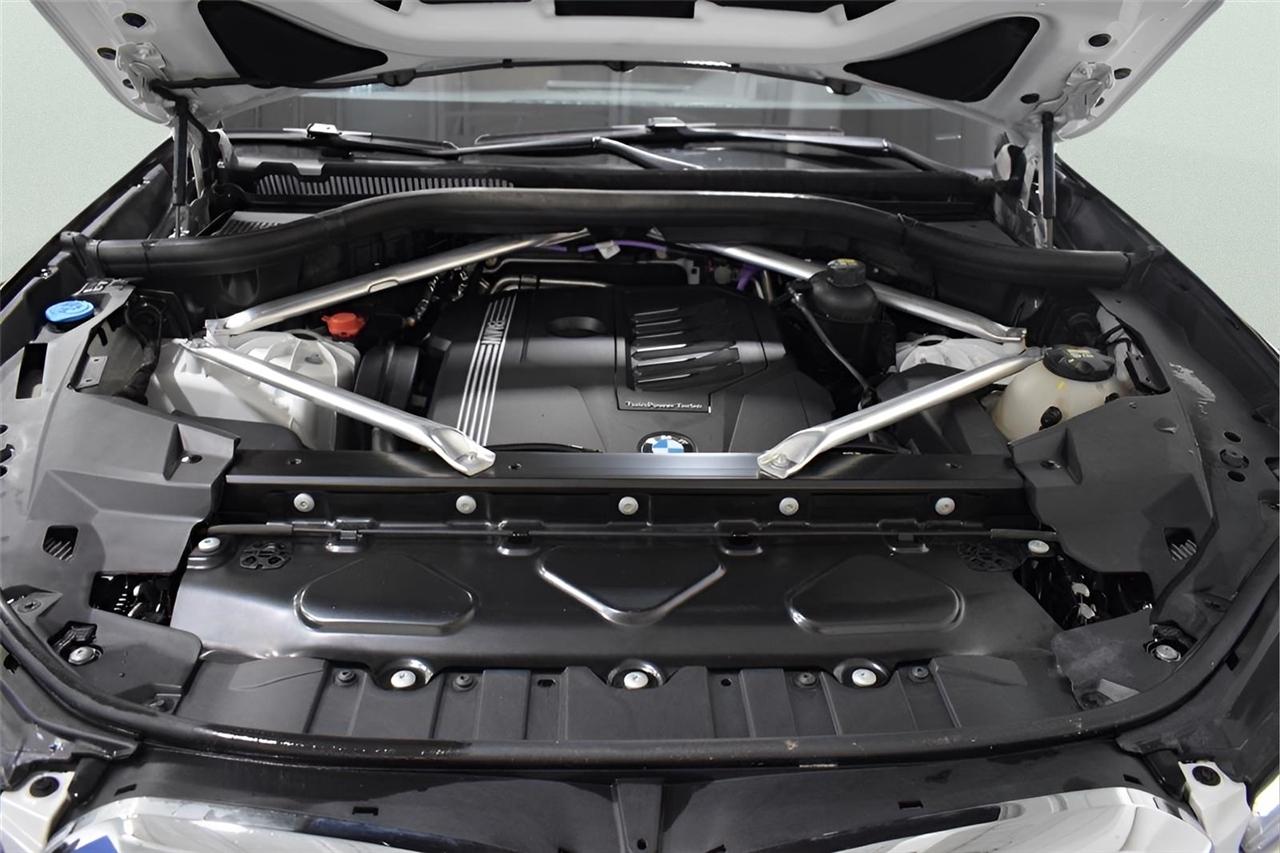 BMW X5  2022
