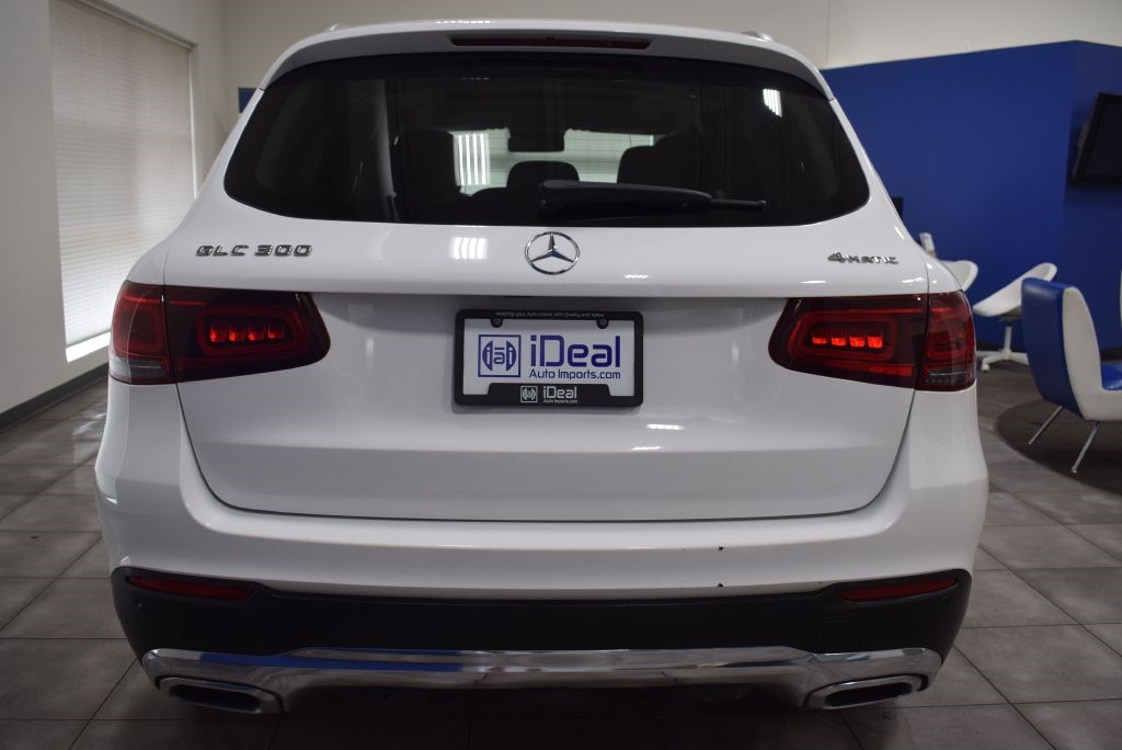 2021 Mercedes Benz GLC 300 4MATIC photo 2