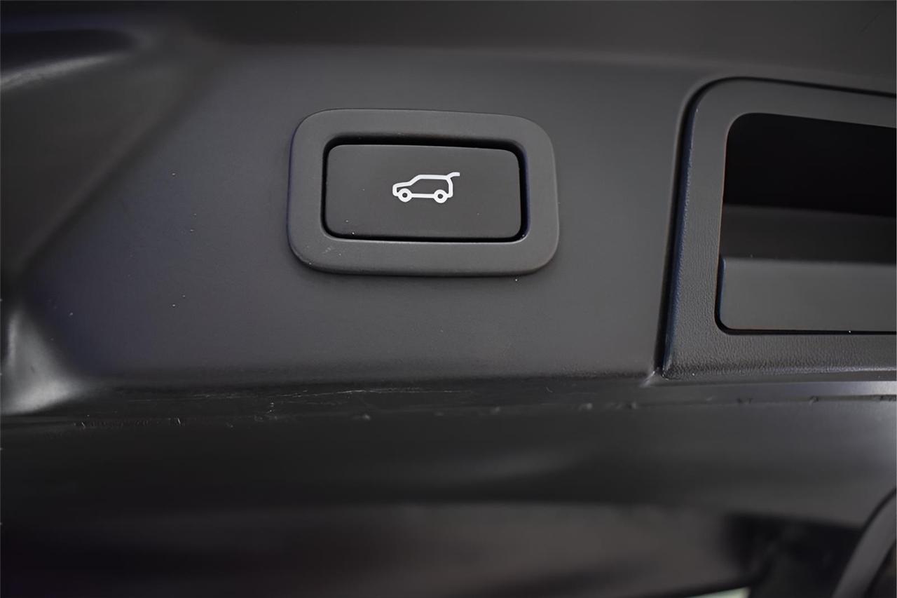 Land Rover Range Rover Velar  2019