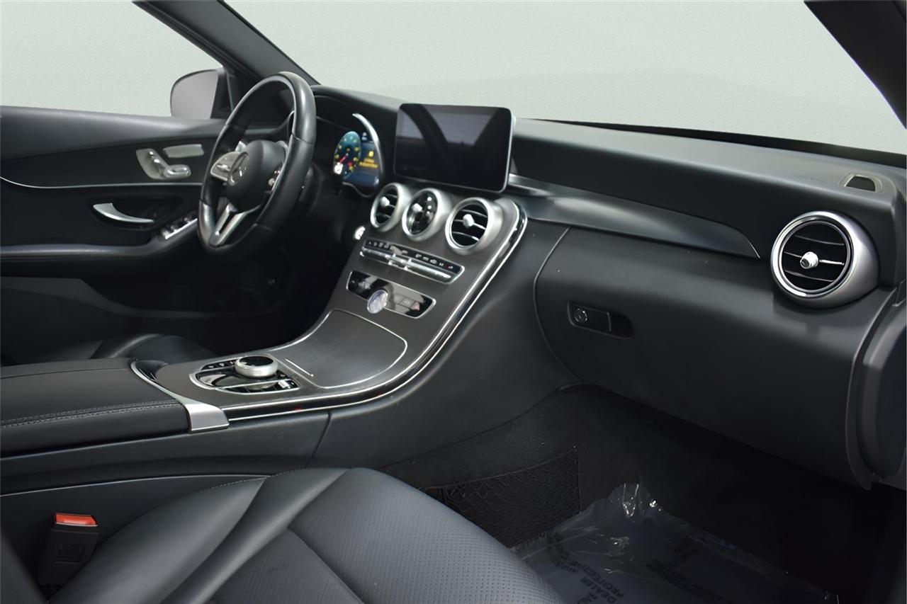 Mercedes-Benz C-Class  2021
