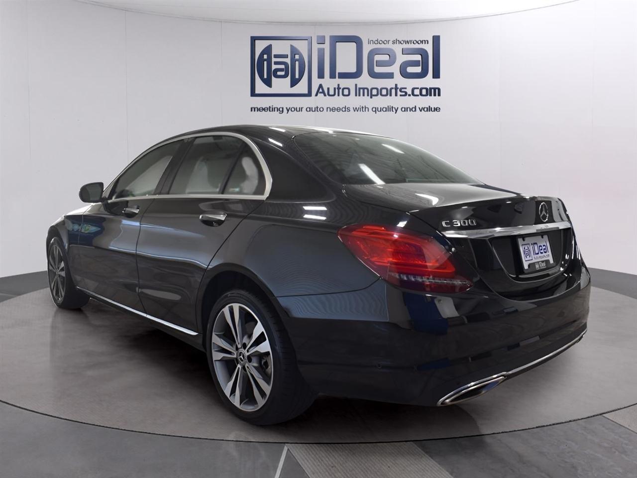 Mercedes-Benz C-Class  2021