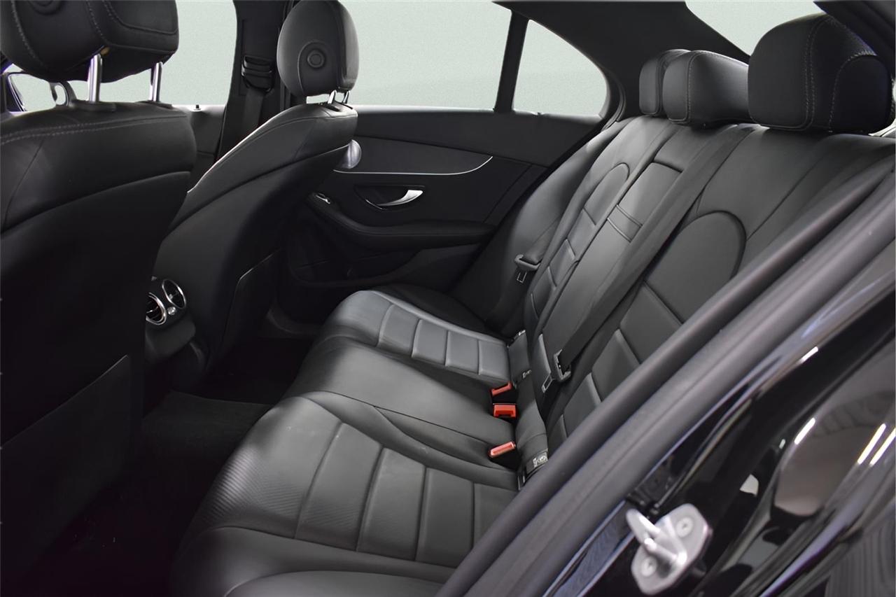 Mercedes-Benz C-Class  2021