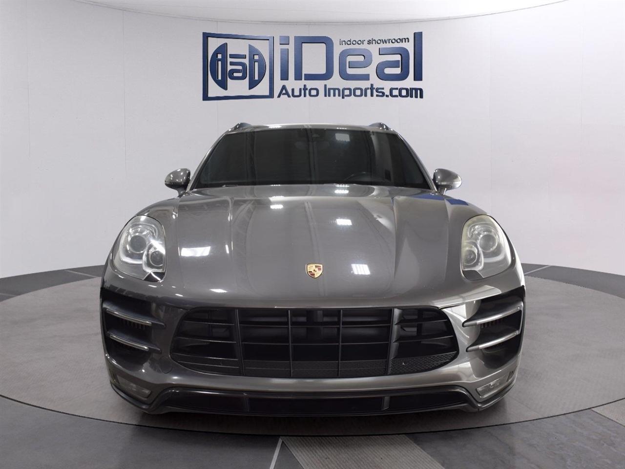 Porsche Macan  2017