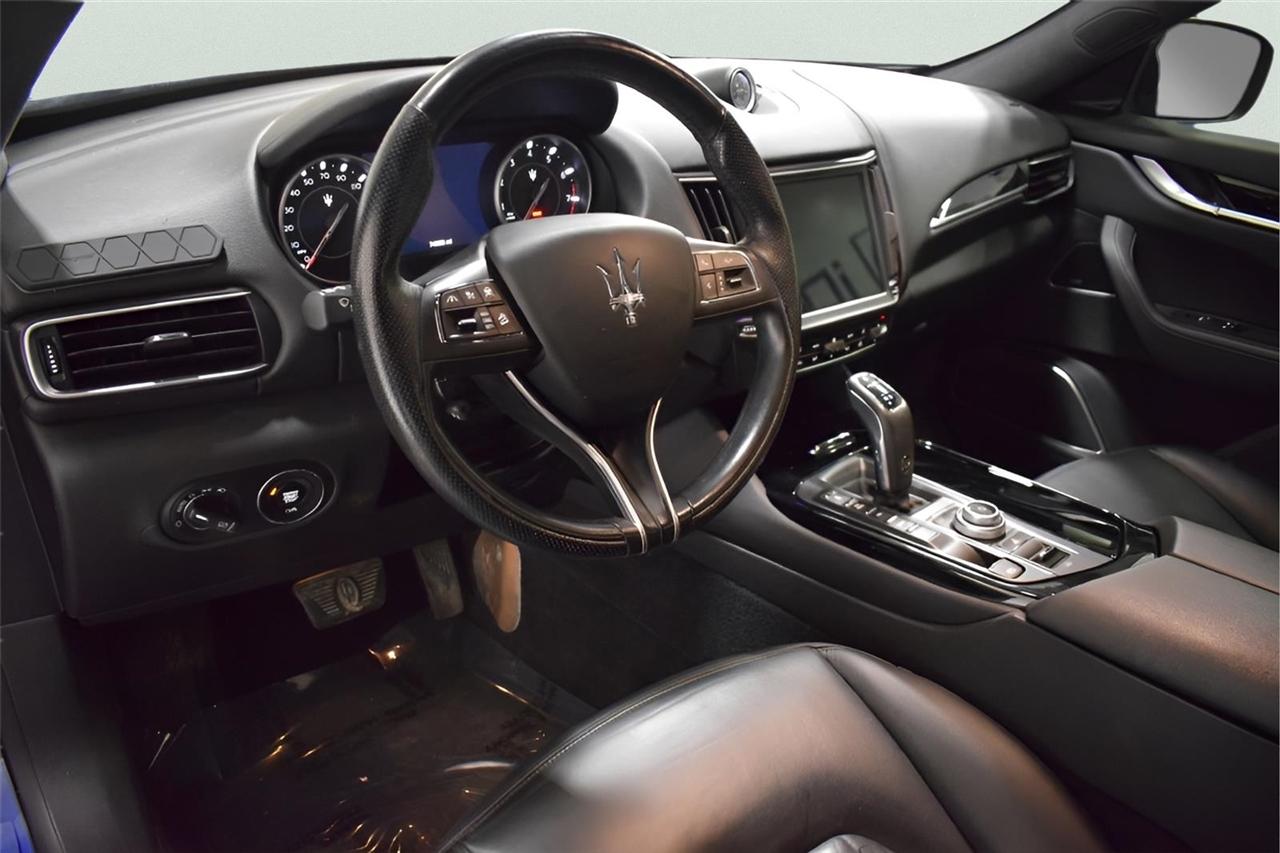 Maserati Levante Base 2021