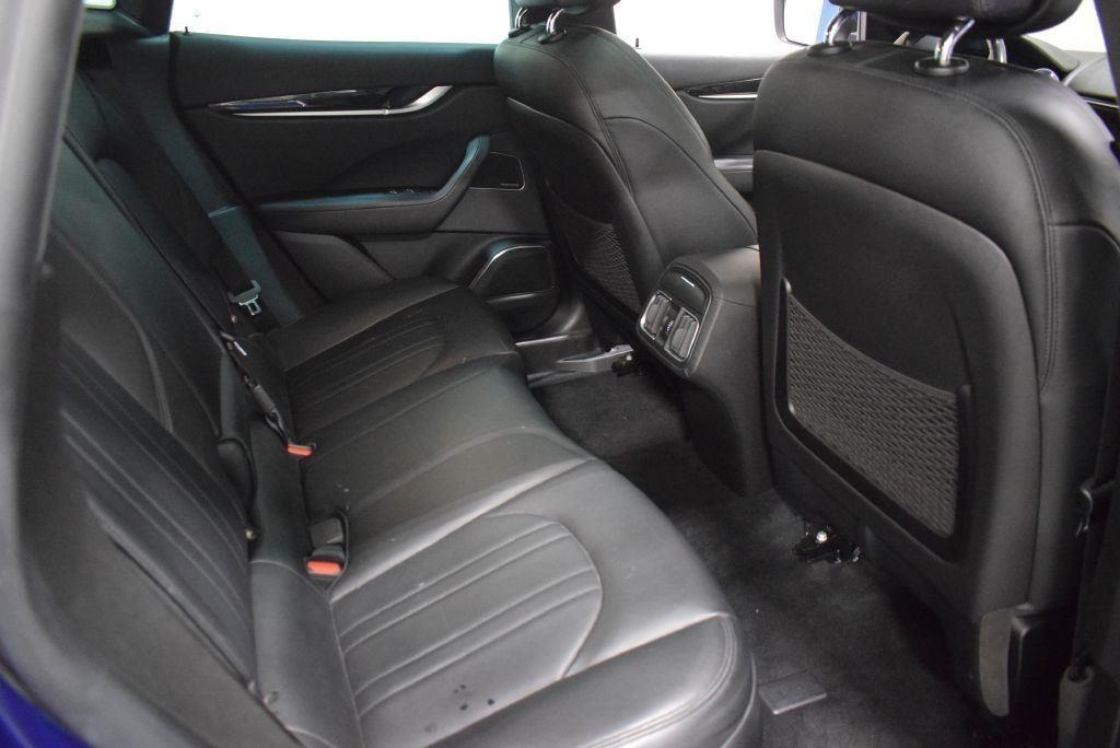 Maserati Levante Base 2021