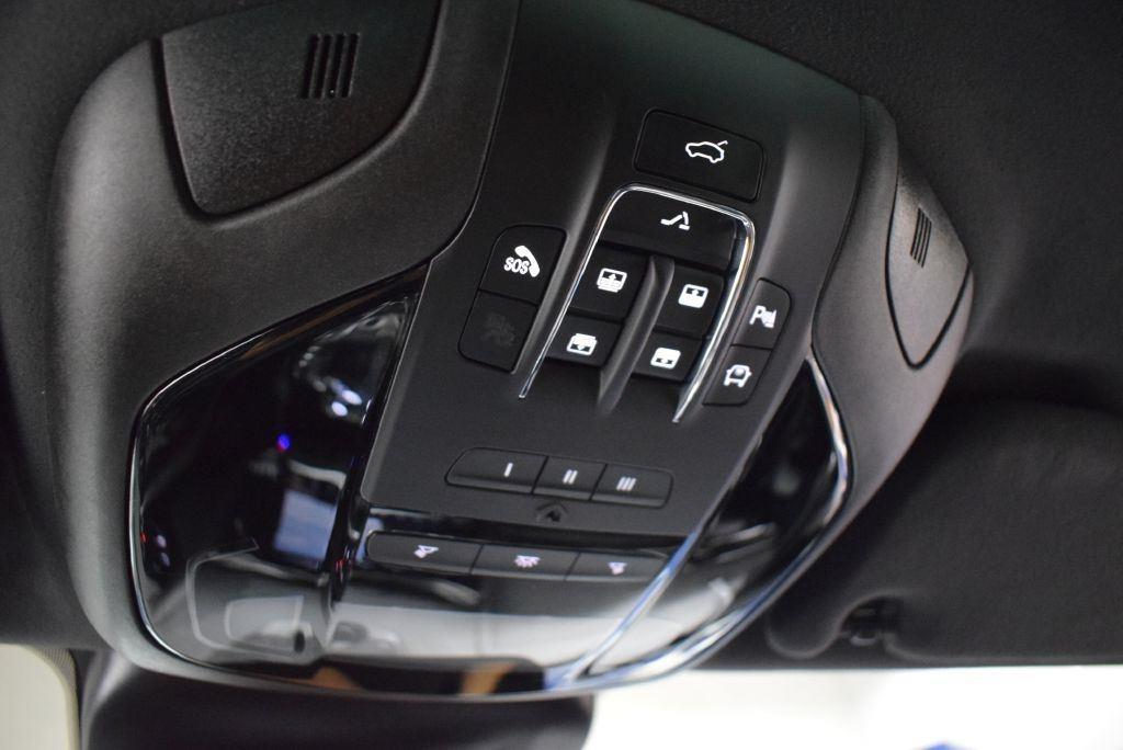 Maserati Levante Base 2021