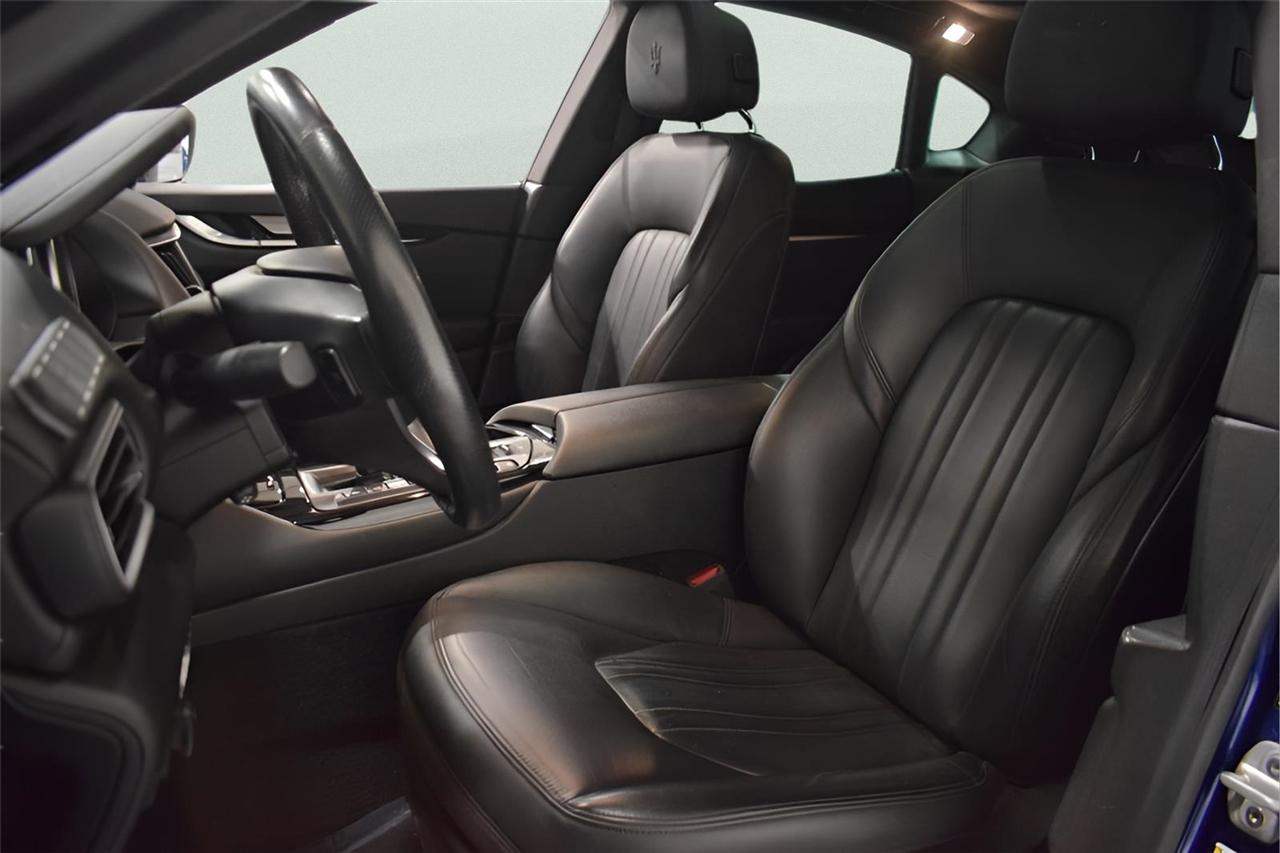 Maserati Levante Base 2021