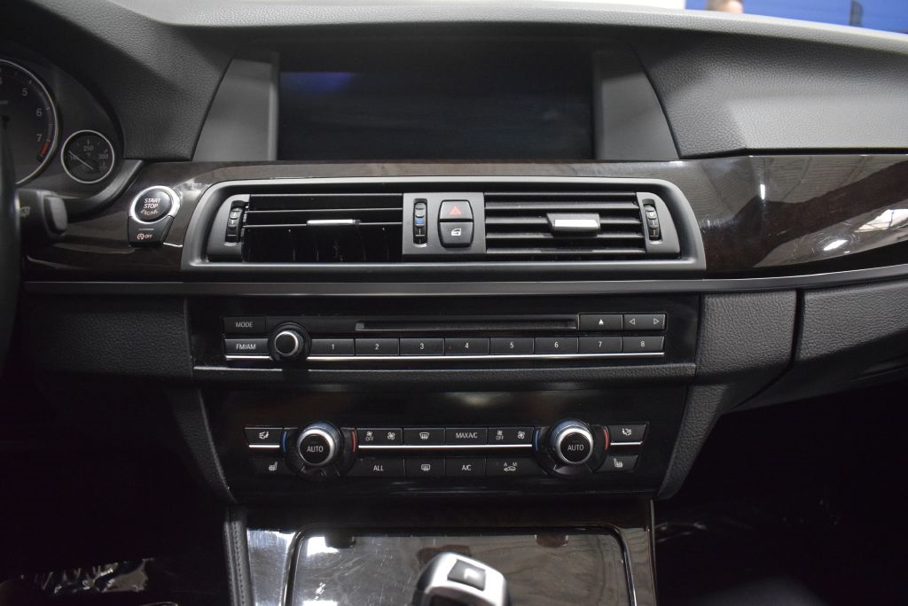 BMW 5-Series  2013 BMW 5-Series  2013