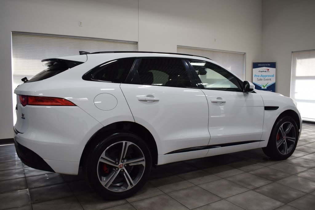 Jaguar F-Pace  2020 Jaguar F-Pace  2020