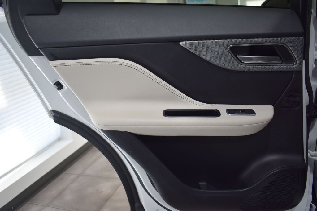 Jaguar F-Pace  2020 Jaguar F-Pace  2020