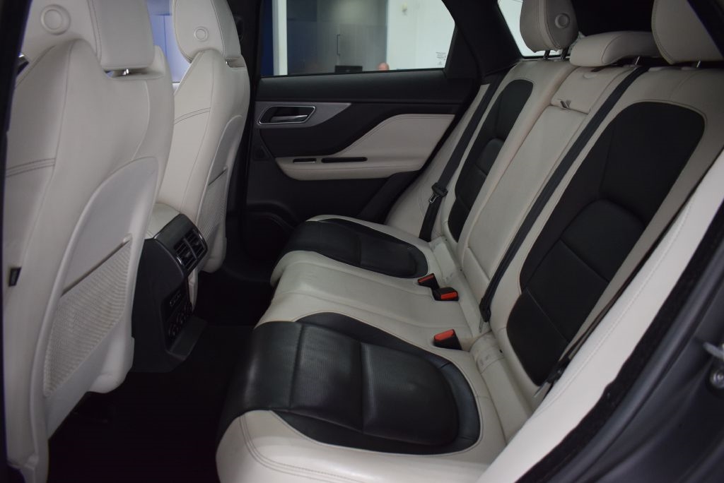 Jaguar F-Pace  2020 Jaguar F-Pace  2020