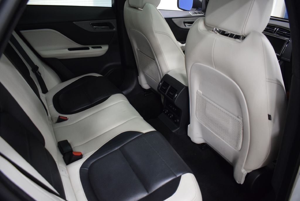 Jaguar F-Pace  2020 Jaguar F-Pace  2020