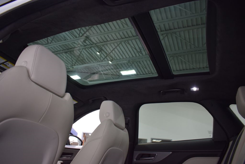 Jaguar F-Pace  2020 Jaguar F-Pace  2020