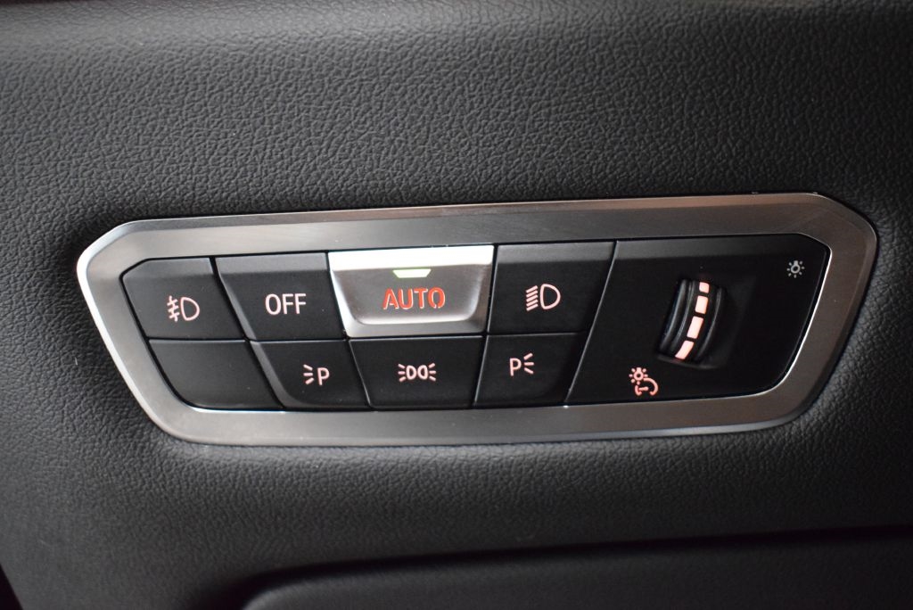 BMW X5  2020 BMW X5  2020