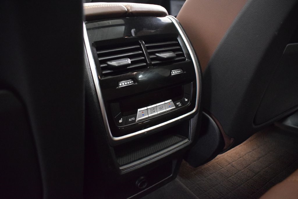 BMW X5  2020 BMW X5  2020