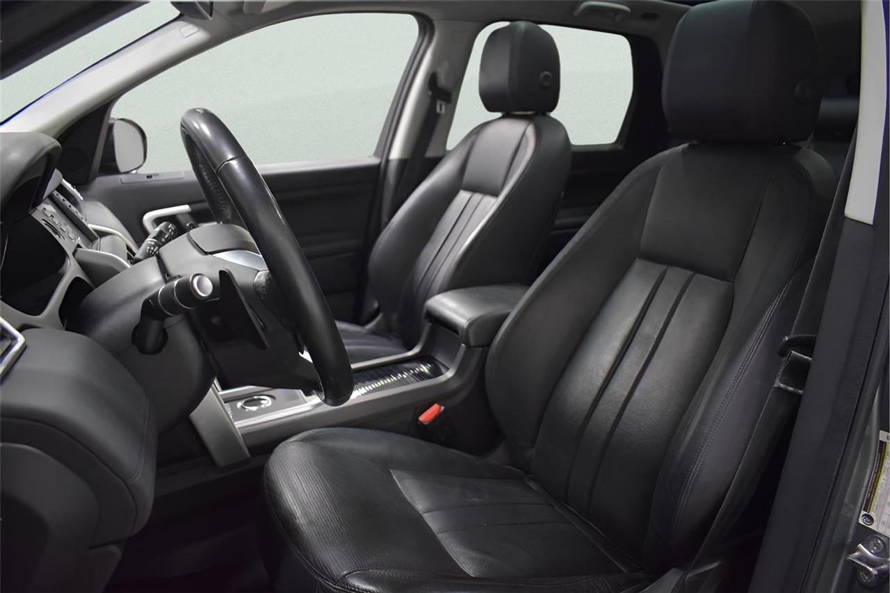 Land Rover Discovery Sport  2018