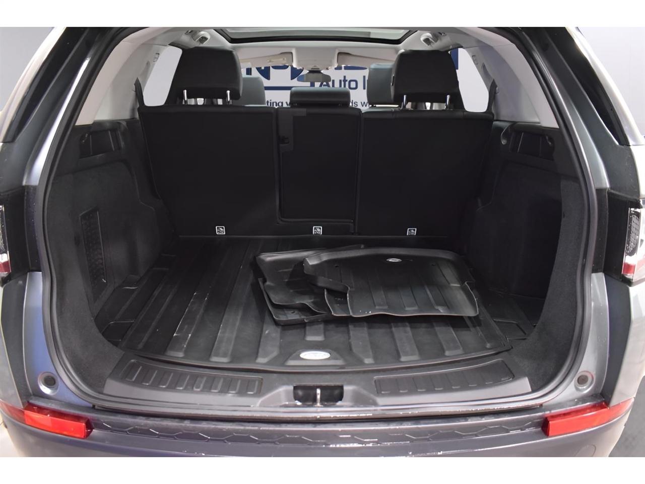 Land Rover Discovery Sport  2018