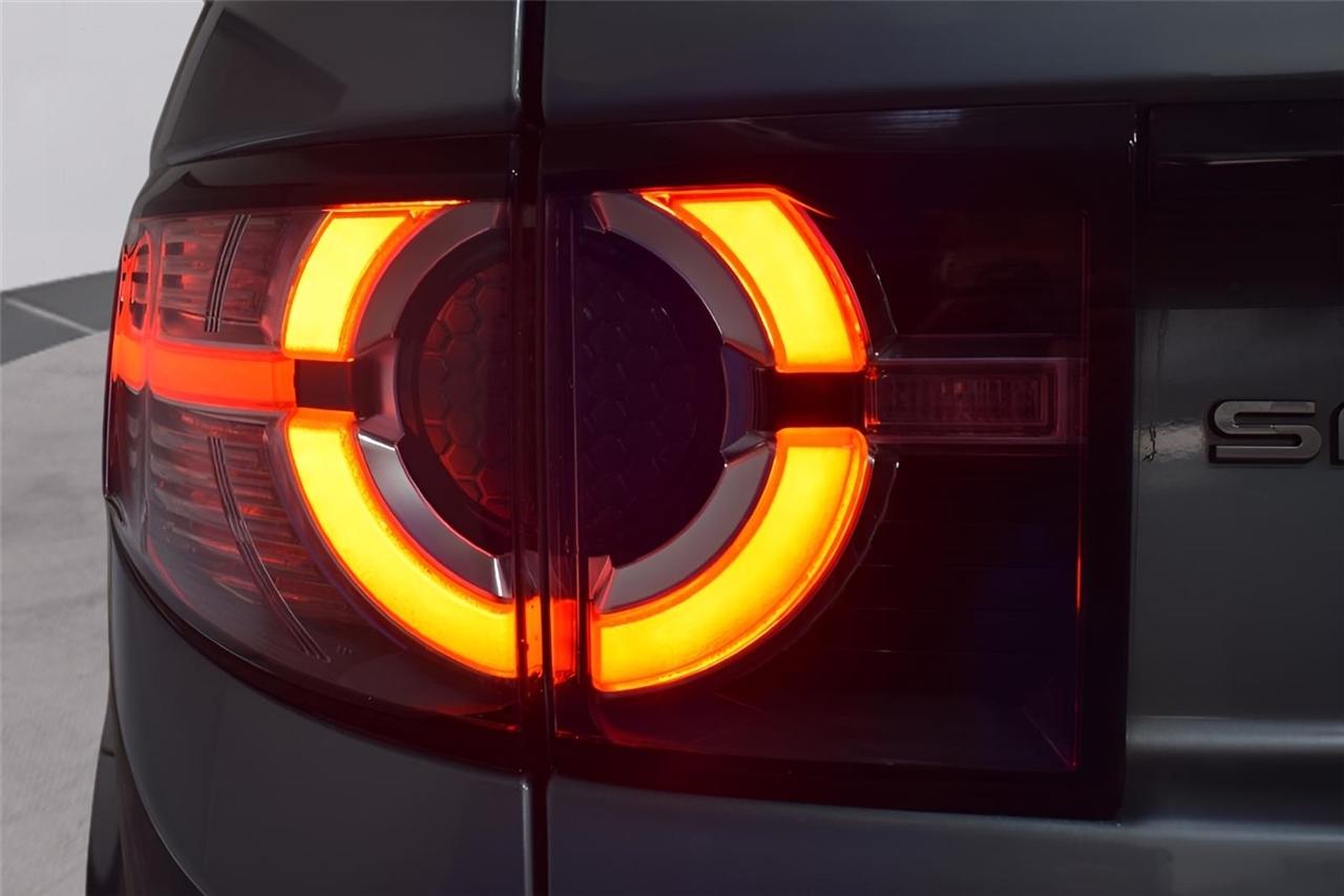 Land Rover Discovery Sport  2018