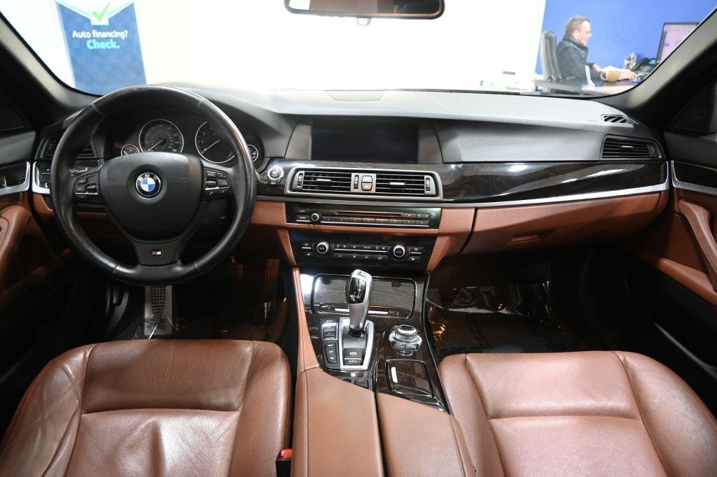 BMW 5-Series  2013