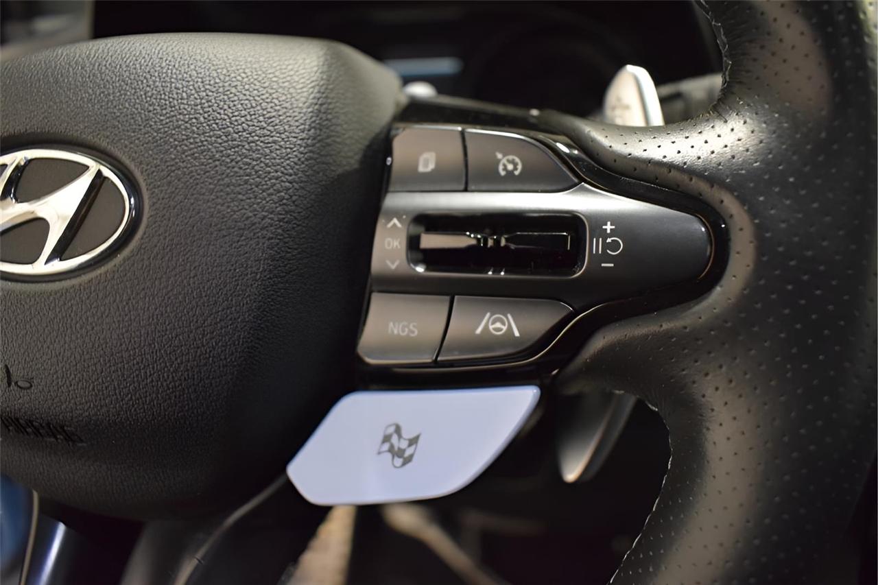 Hyundai Veloster N  2021