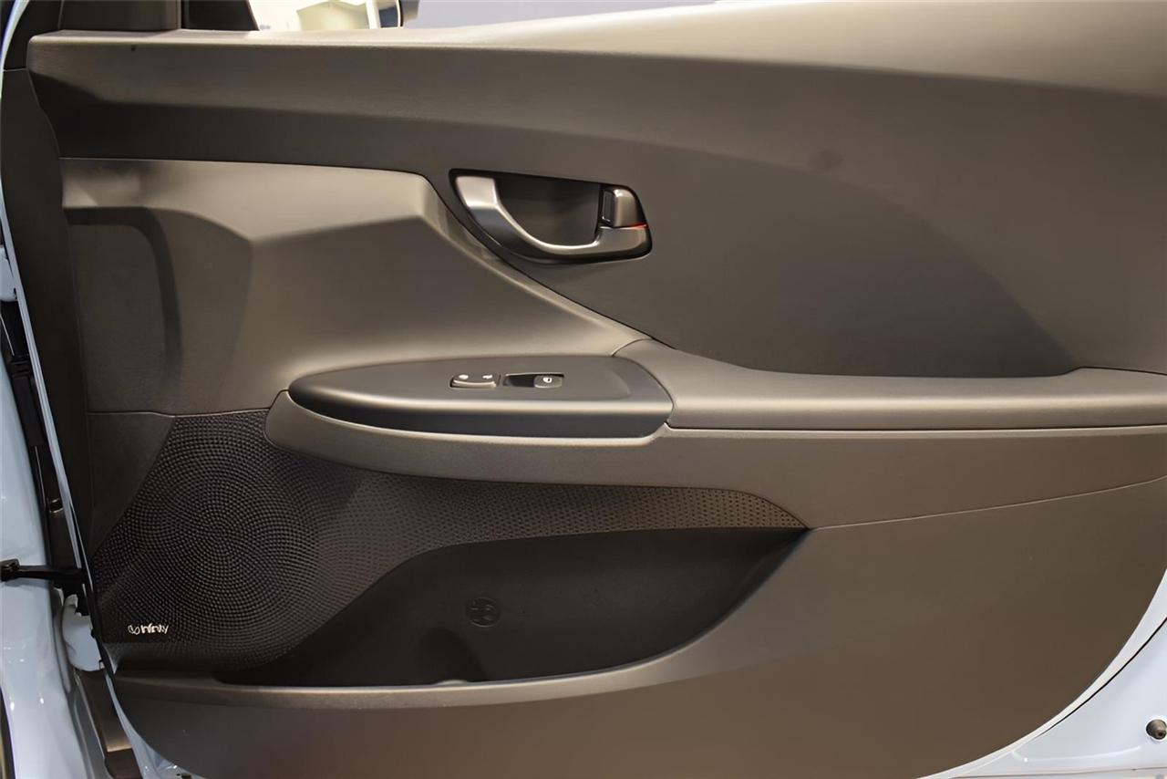 Hyundai Veloster N  2021