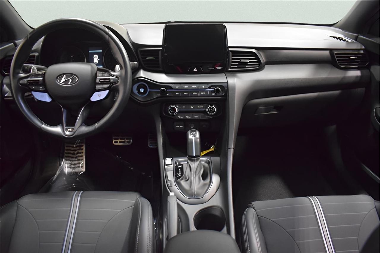 Hyundai Veloster N  2021