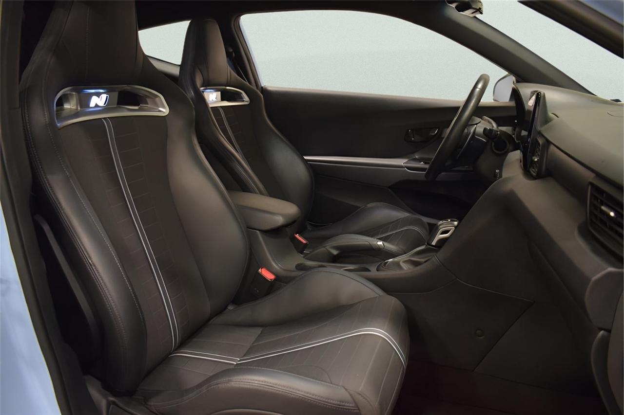 Hyundai Veloster N  2021