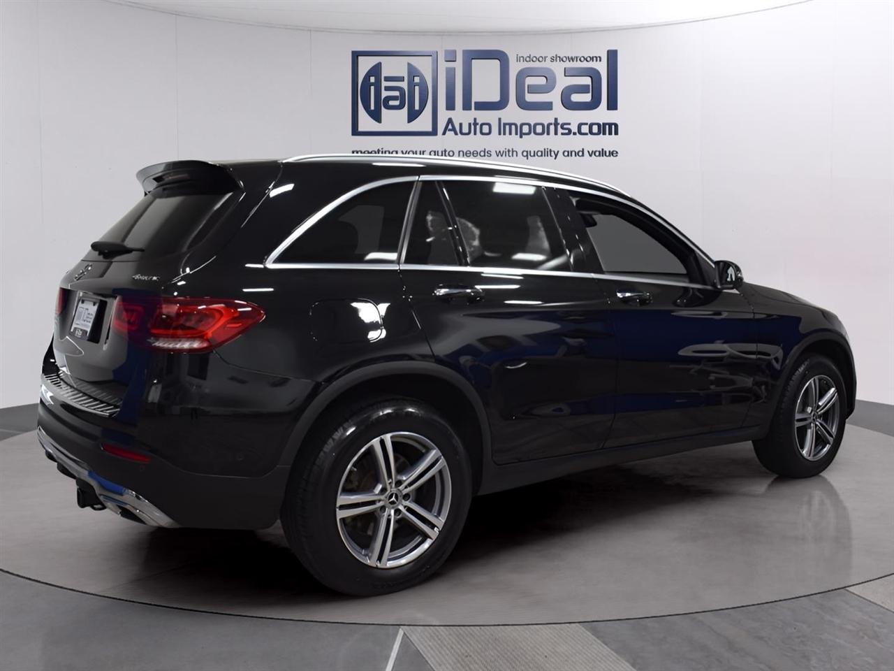 Mercedes-Benz GLC-Class  2022