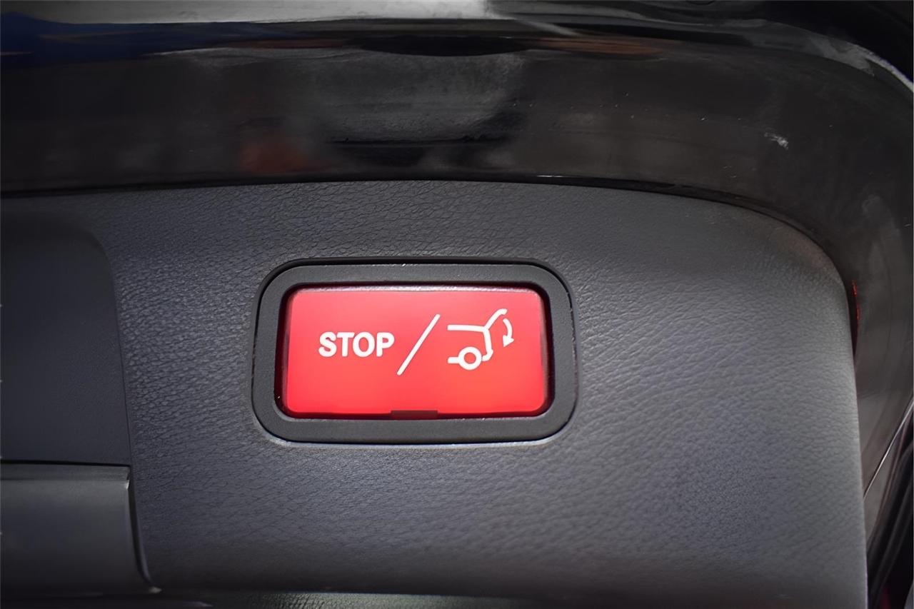 Mercedes-Benz GLA-Class  2015