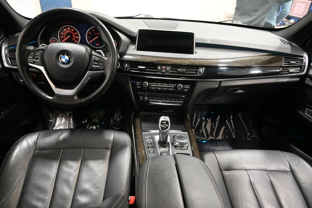 BMW X5  2018