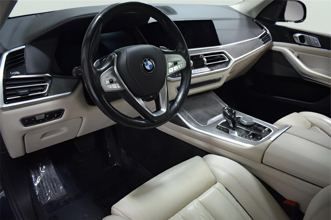BMW X7  2020