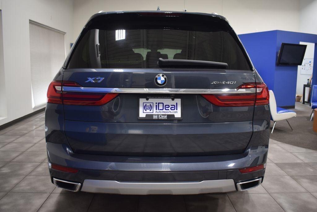 BMW X7  2020
