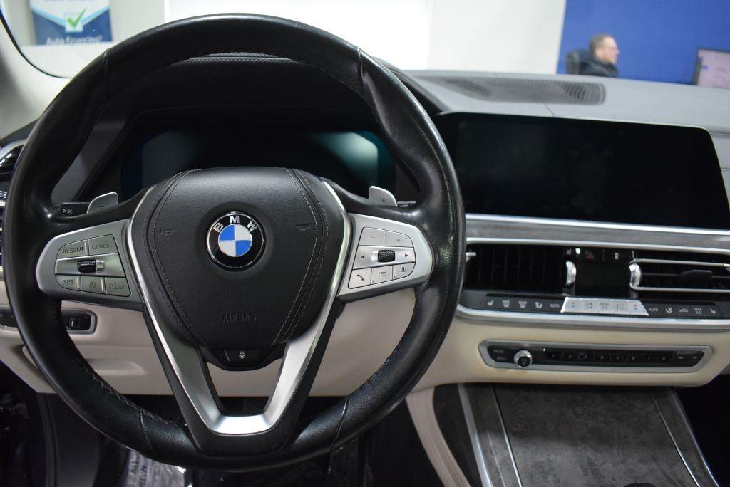 BMW X7  2020