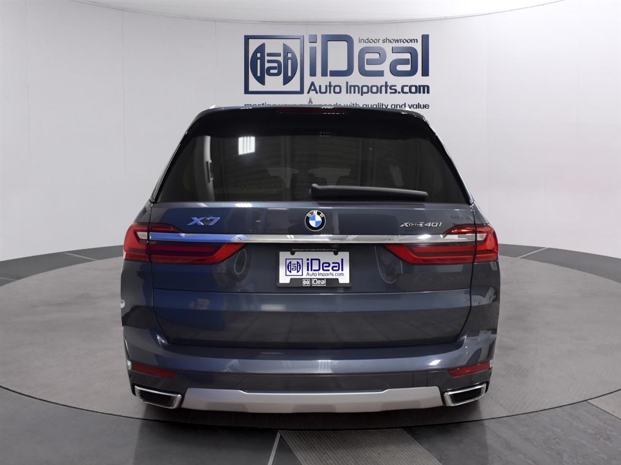 BMW X7  2020