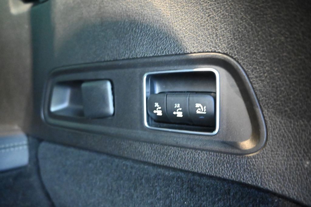 Mercedes-Benz GLS-Class  2021