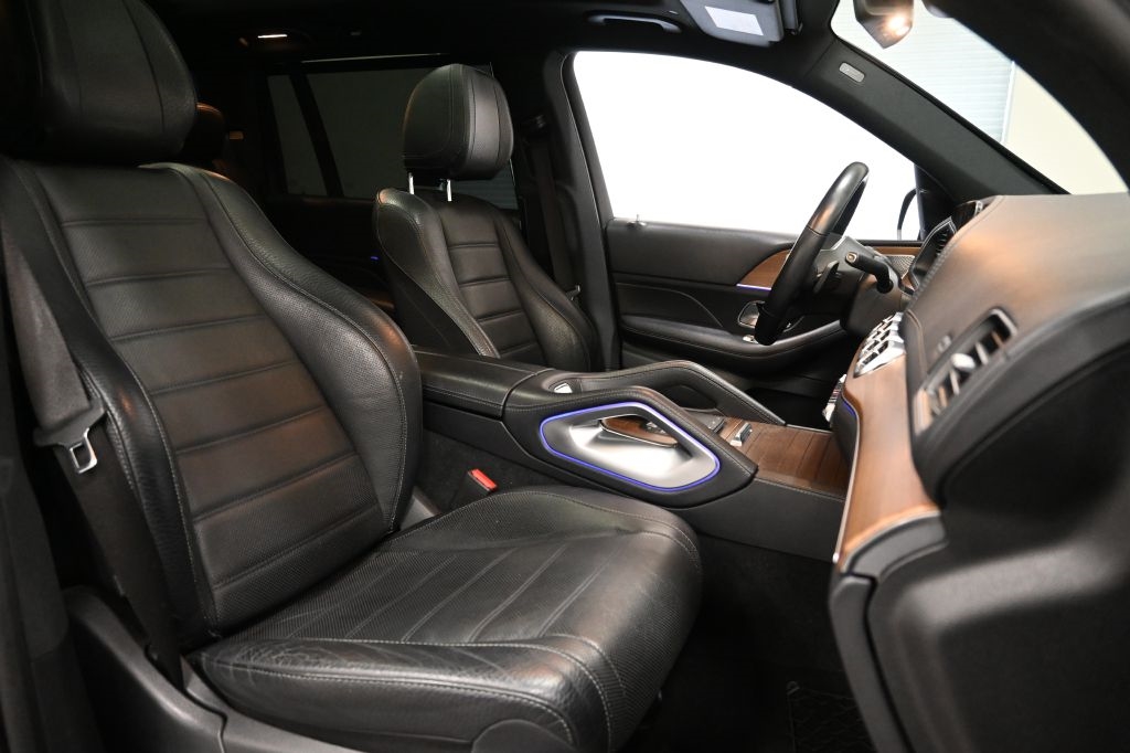 Mercedes-Benz GLS-Class  2021