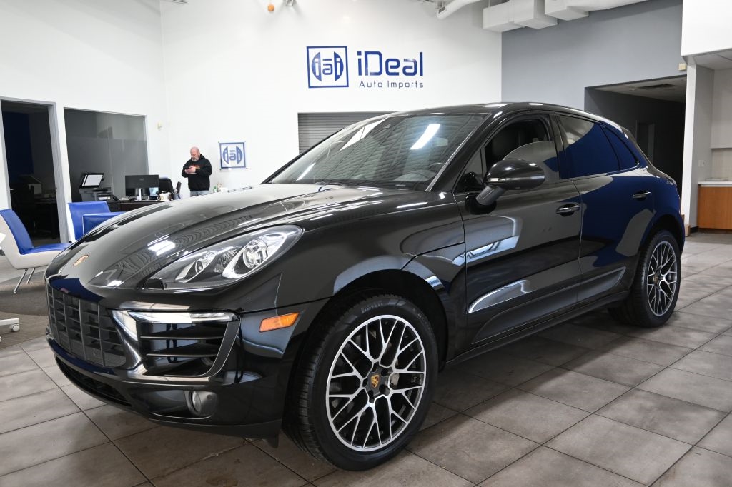 2018 Porsche Macan S