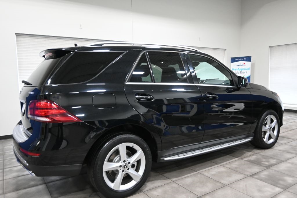 Mercedes-Benz GLE-Class  2017