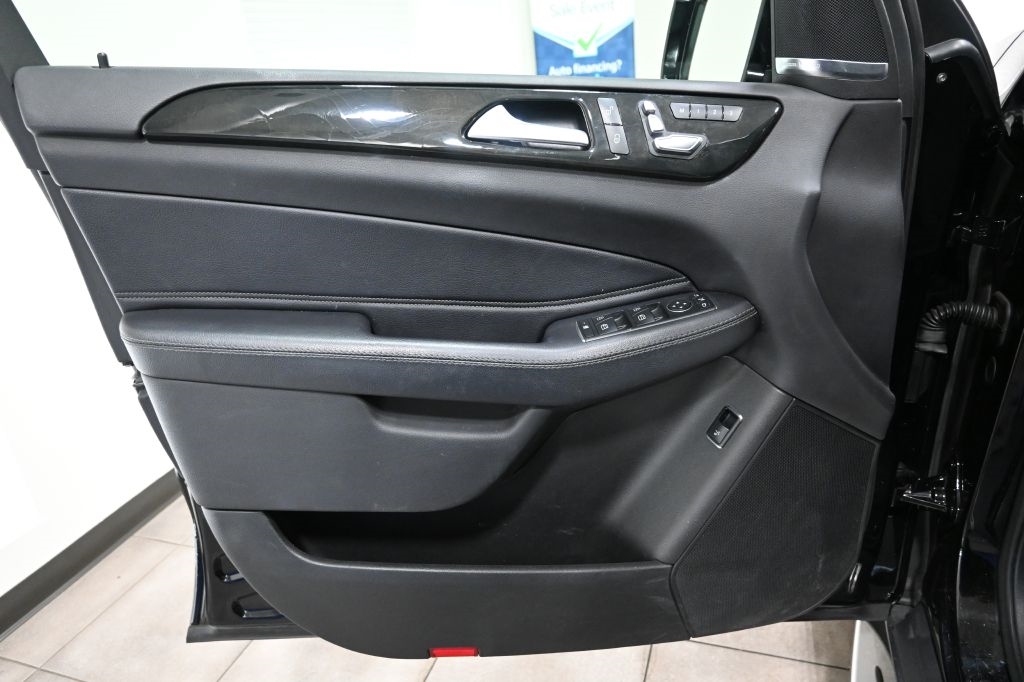 Mercedes-Benz GLE-Class  2017